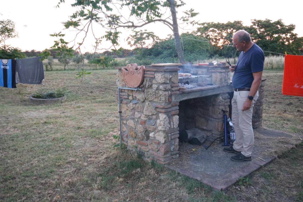 Podere Campo Alle Serpi Bibbona Zewnętrze zdjęcie